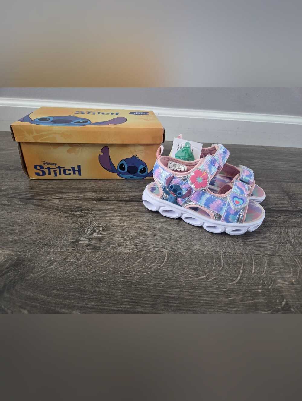 Disney Stitch Light Up Sandals Size 8 NEW